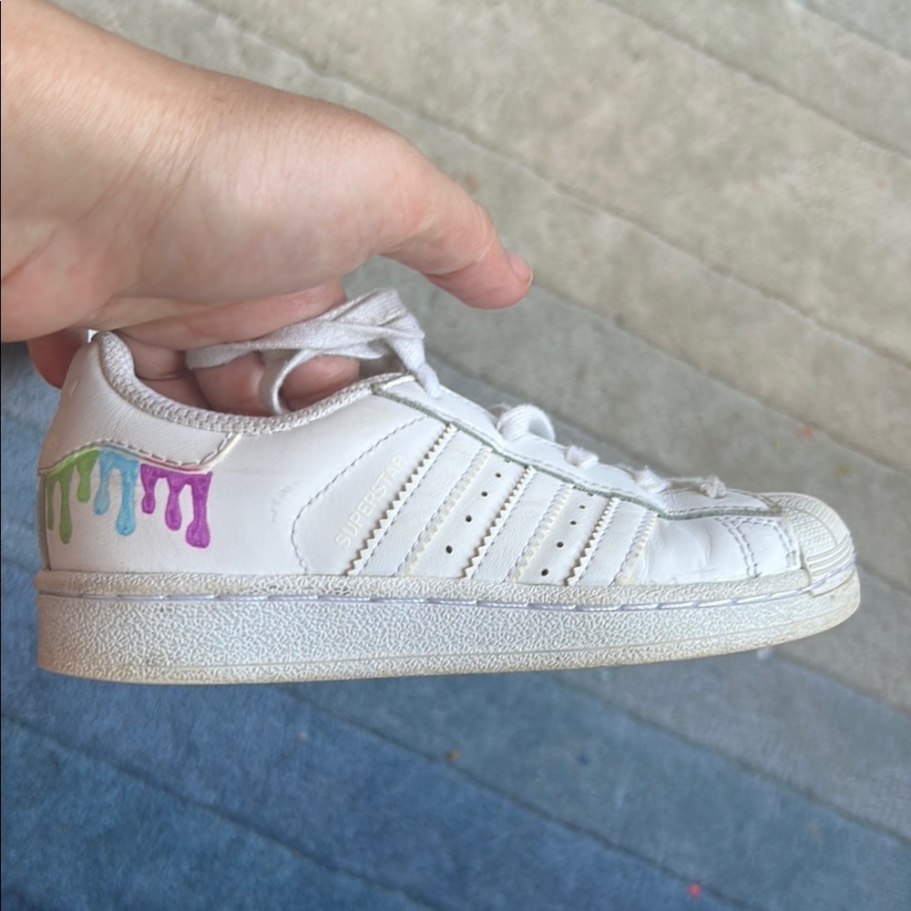adidas Kids White Sneakers with Colorful Side Detail - Picture 8 of 9